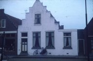 Klik hier om terug te keren